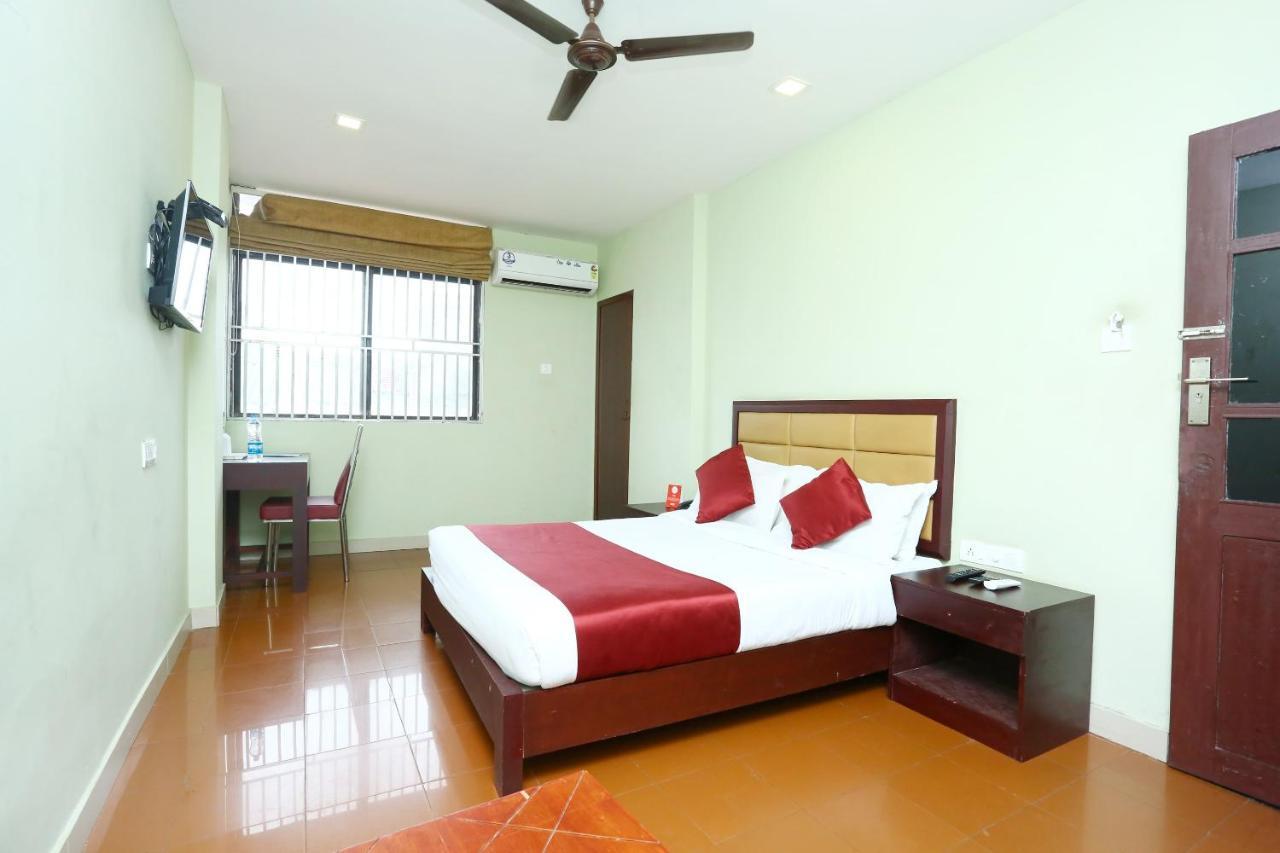 Готель Oyo 15190 Select Residency Кожикоде Екстер'єр фото
